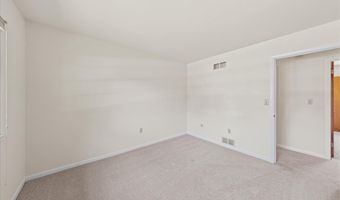 25 MEADOW GLEN Dr, Dover, DE 19901
