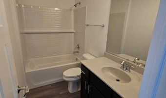 334 N Masters Dr, Addison, IL 60101