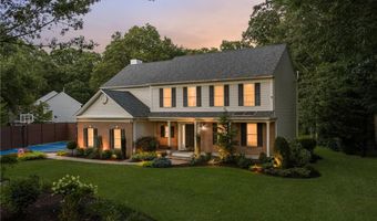 64 Fieldstone Ln, North Kingstown, RI 02874