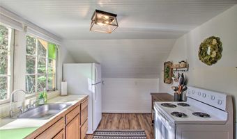 33823 SR 706 3, Ashford, WA 98304