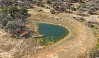 1240 County Road 324, Adkins, TX 78101