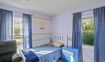 30 Eldredge Ave, East Greenwich, RI 02818