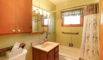 333 LINCOLN St, Antigo, WI 54409