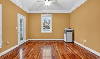 7602 GAYLORD Dr, Annandale, VA 22003