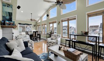 59 Top Sail Ct, Bayville, NJ 08721