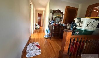 276 Blue Jay Dr, Beaver, WV 25813