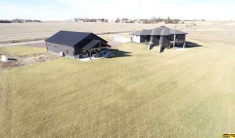 18228 London Ave, Beatrice, NE 68310