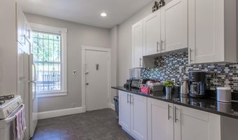 104 R ST # A NE, Washington, DC 20002