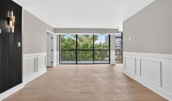1401 N RHODES St 604, Arlington, VA 22209