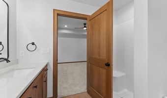 413 CARRIE LYNN Ave, Algoma, WI 54201