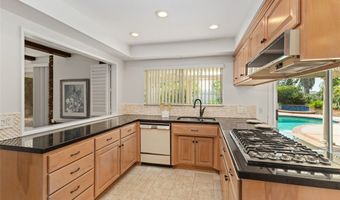 403 S Fernhill Ln, Anaheim, CA 92807
