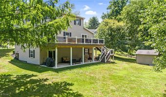 292 Summerhill Dr, Aurora, OH 44202