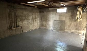 277 Pearl St, Bangor, ME 04401