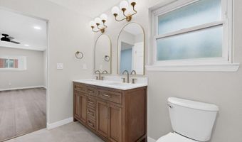 4713 Huntington Dr NE, Albuquerque, NM 87111
