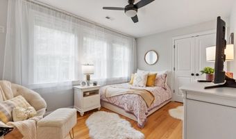 324 Old Harvard Rd, Boxborough, MA 01719