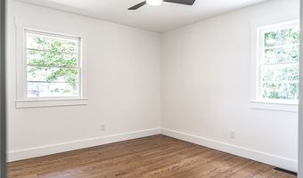 1710 N Poplar St, Aberdeen, NC 28315