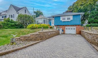 7 Harbor View Dr, Atlantic Highlands, NJ 07716