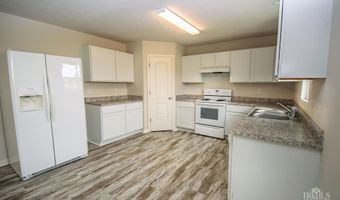 1389 N Gregg Dr, Albany, IN 47320