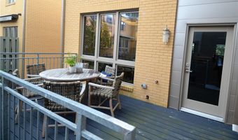 24 S 19th St, Airville, PA 15203