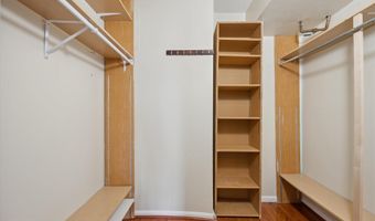 7401 WESTLAKE Ter 607, Bethesda, MD 20817