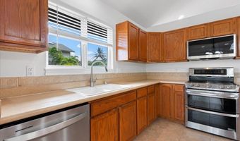 116 Kuualoha St St, Kahului, HI 96732