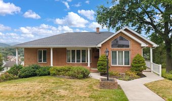 5418 5th Ave, Altoona, PA 16602