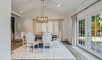 50 Mole Pl, Amityville, NY 11701