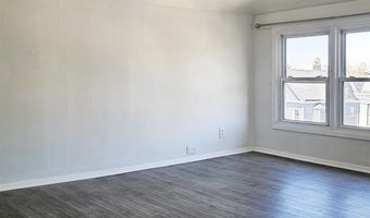 86 W 34TH St, Bayonne, NJ 07002