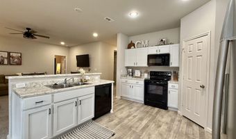3041 Emerald Park Trl, Bauxite, AR 72011