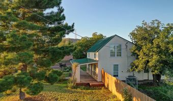 407 N 2nd St, Alpine, TX 79830