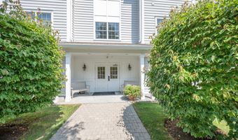 311 Still Water Cir 311, Brookfield, CT 06804