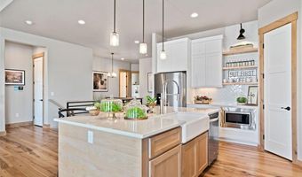 3661 N Buchanan Ct, Aurora, CO 80019