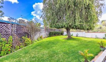 2250 N Broadway 17, Escondido, CA 92026