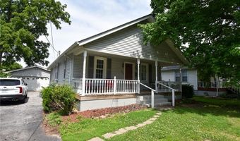 208 Wisconsin Ave, Alton, IL 62002