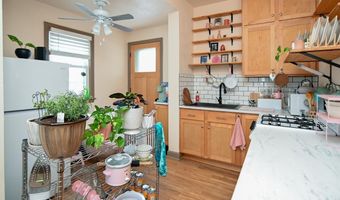 1003 N APPLETON St, Appleton, WI 54911