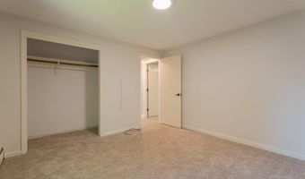 47 Planet Ave, East Providence, RI 02915