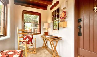 2007 Indian School Rd NW, Albuquerque, NM 87104
