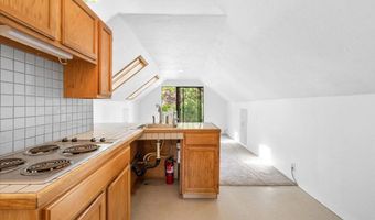 1040 E Main St, Ashland, OR 97520