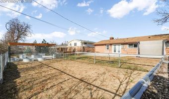 870 Hemlock Way, Broomfield, CO 80020