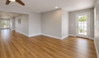 6513 ABACO Dr, Apollo Beach, FL 33572