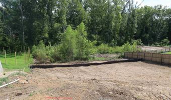 7046 Westshore Ave, Benton, AR 72019