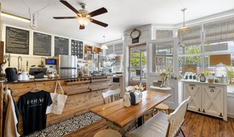 210 N BEACH Ave, Beach Haven, NJ 08008