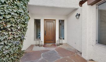 9735 Village Green Dr NE, Albuquerque, NM 87111