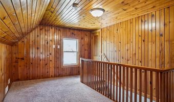 1102 E 2nd St, Anamosa, IA 52205