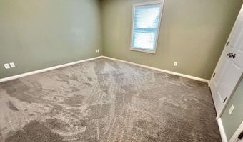 1917 Greyson Dr, Auburn, IN 46706