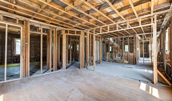 6 Amherst St, Augusta, ME 04330
