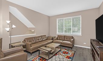 2129 W Concord Ln, Addison, IL 60101