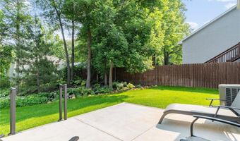 1811 Wildflower Ln NE, Alexandria, MN 56308