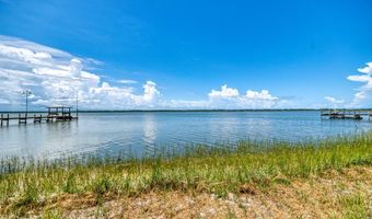 175 Harbor Cir, Alligator Point, FL 32346