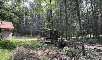 N14675 Lanfear Rd, Amberg, WI 54102
